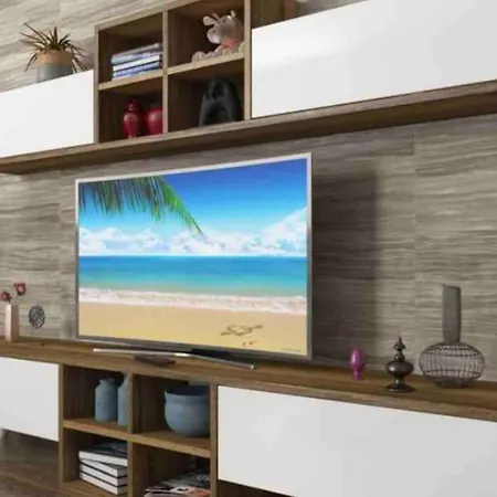 Διαμέρισμα & Sea View 3 Bedrooms *